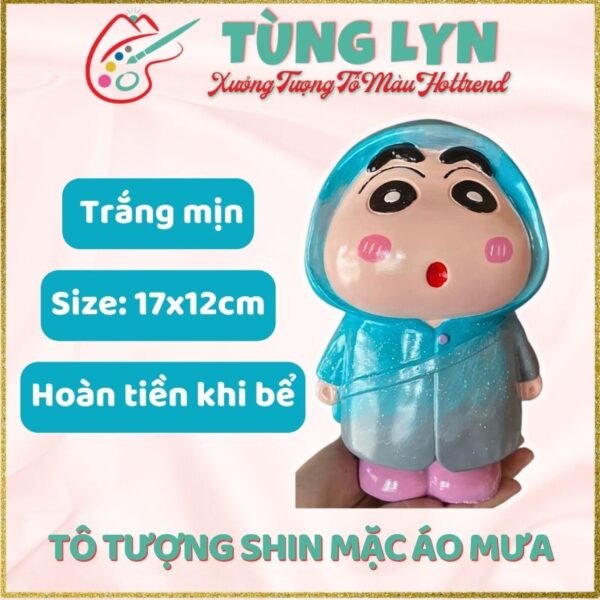 Tô Tượng Shin Mặc Áo Mưa